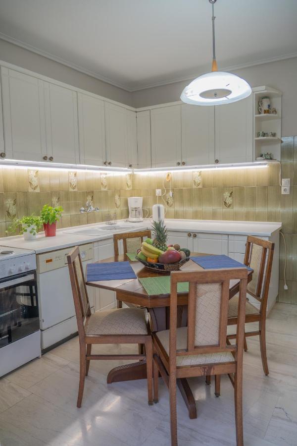 Aiolos Apartment Афины Экстерьер фото